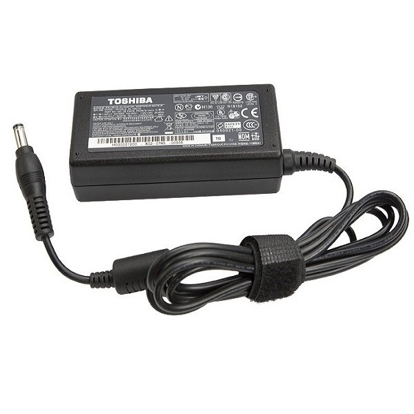 CHARGEUR TOSHIBA 19V/3.42A/5.5*2.5/65W